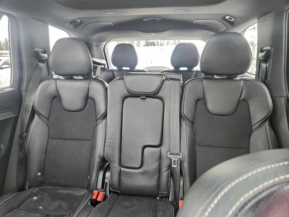 Volvo Xc90 T6 R-Design 2019 .