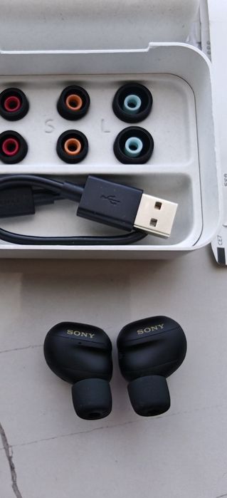 Słuchawki dokanałowe SONY WF-1000XM6 ANC Czarny użyte raz