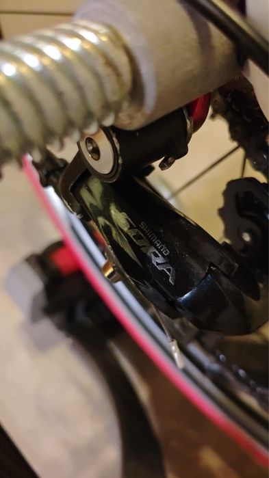 Bicicleta de estrada Cube Peloton – excelente estado + extras