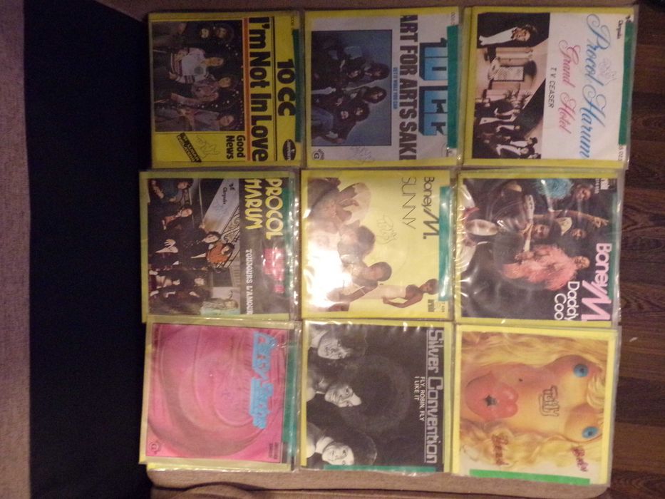 Discos de vinil -43 singles - 50€