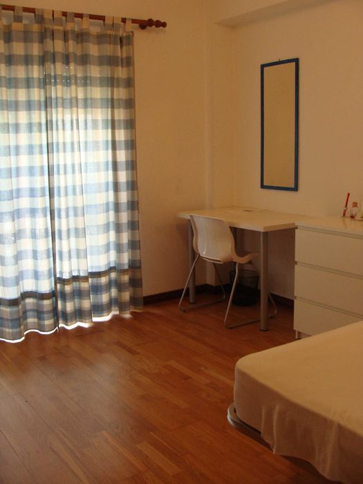 ALUGO quarto a estudante
