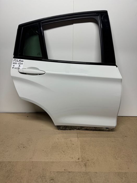 Двері задні праві BMW F26 колір A300