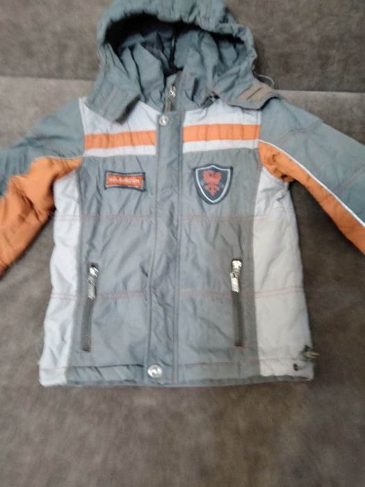 Продам куртку для мальчика