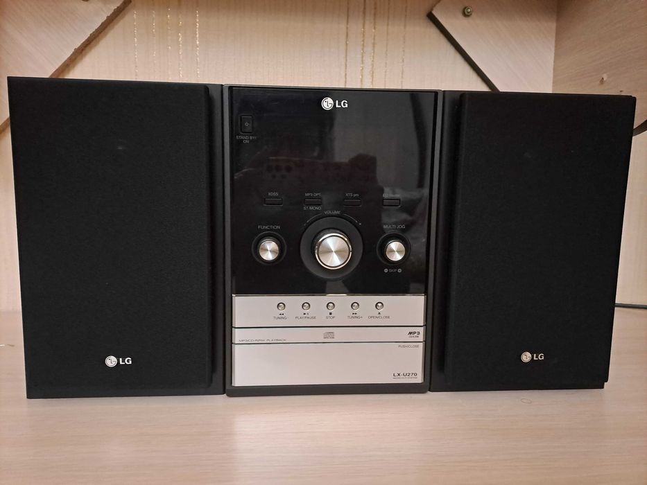 Музыкальный центр LG LX-U 270 X