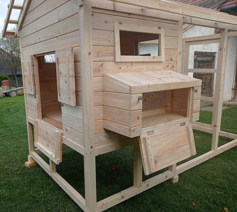 Kurnik drewniany woliera