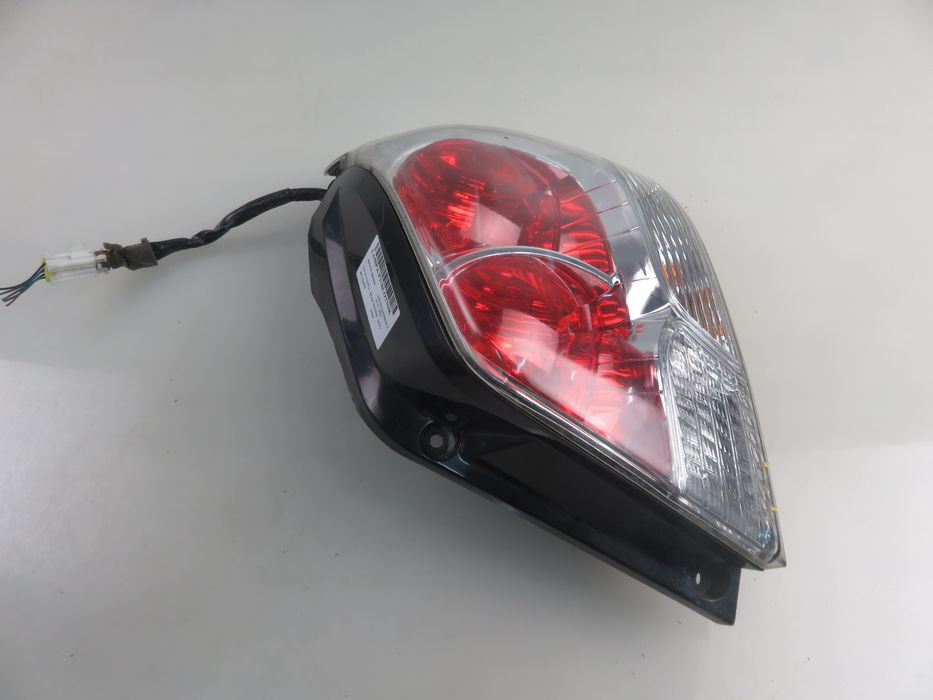 Lampa Prawa Tylna Mitsubishi Outlander I (cu_w)