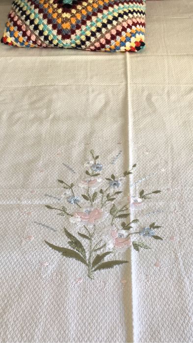 Linda colcha cama de casal