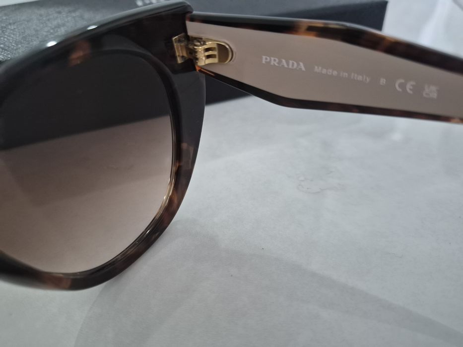 Óculos de sol -PRADA  ORIGINAL Novos