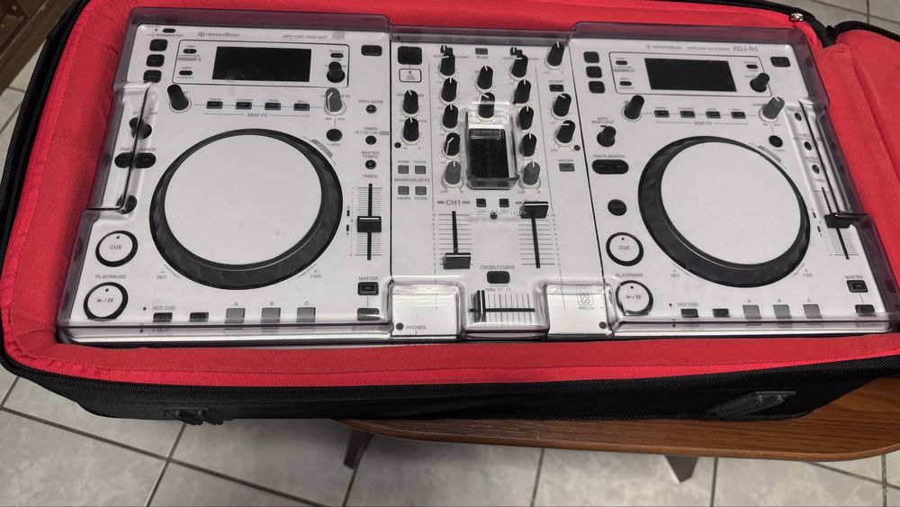 Pioneer XDJ-R1 +Decksaver + torba
