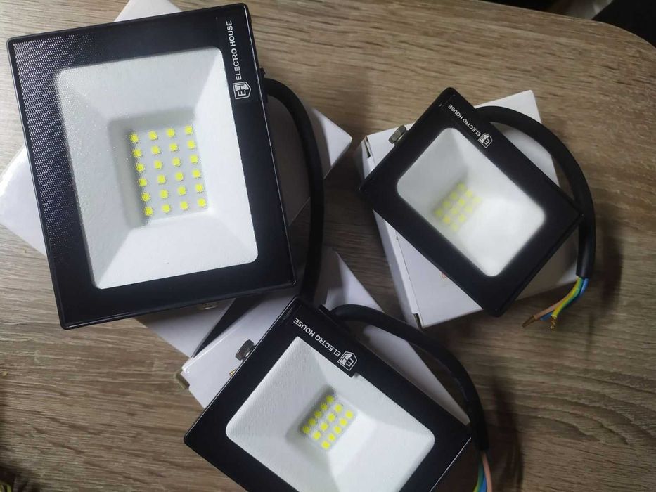 Led прожектори 10,20,30Вт