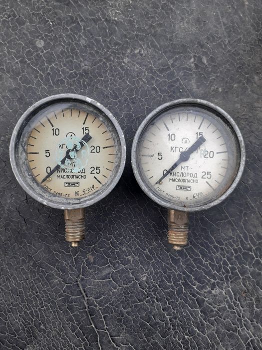 Манометры, кислород.