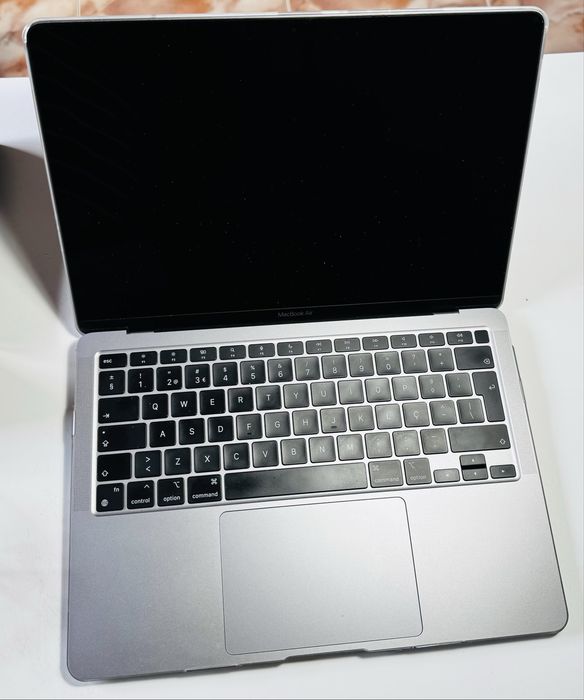 MacBook Air M1 16GB / 512GB SSD