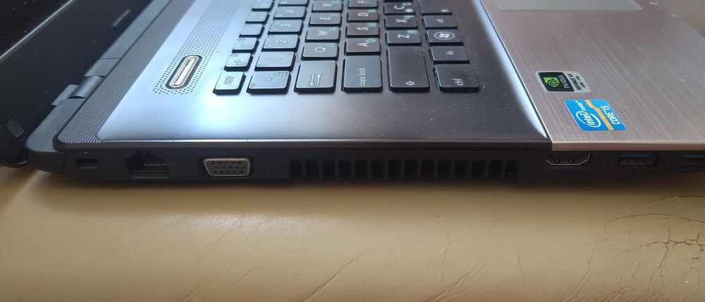 Продам Asus wt85