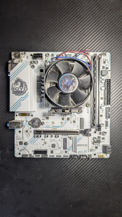 Ryzen 7 5700x soyo b550 ddr4 16gb