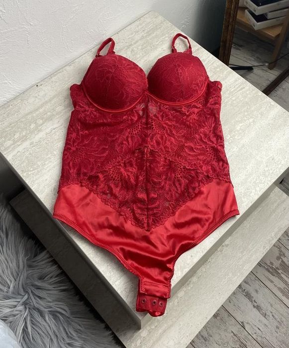 Secret possessiones шикарний червоний боді з мережиаом