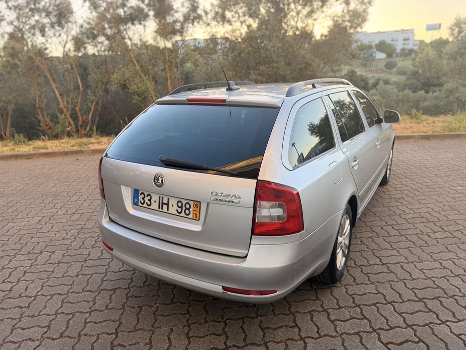 Skoda octavia 1.6 TDi Unico Dono!