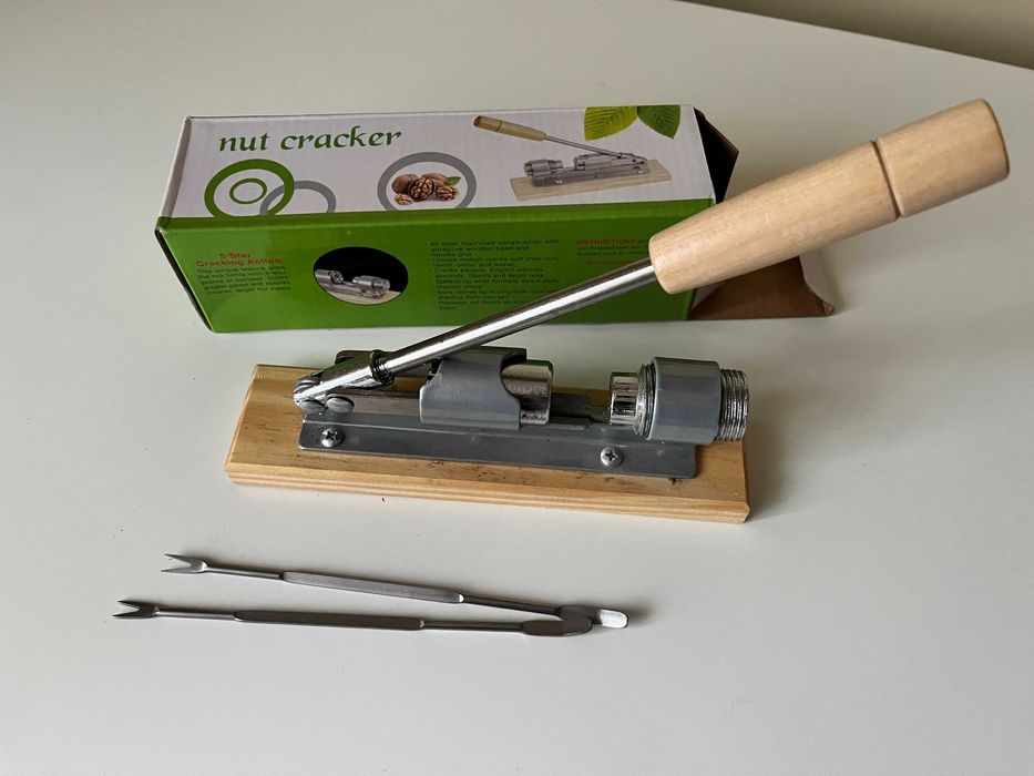 Solidny mocny dziadek do orzechów nut cracker szybka wysyłka