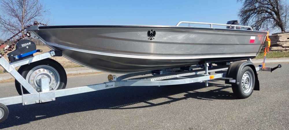 FULL Łódź AluBoat 420 + YAMAHA 25KM 695 2t + Przyczepa podłodziowa