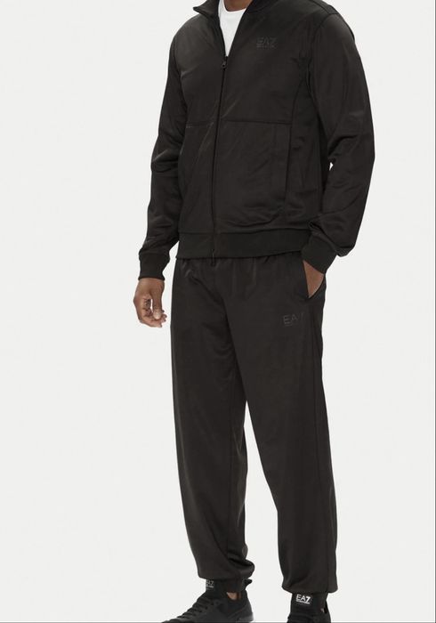 Спортивний Костюм EA7 Emporio Armani