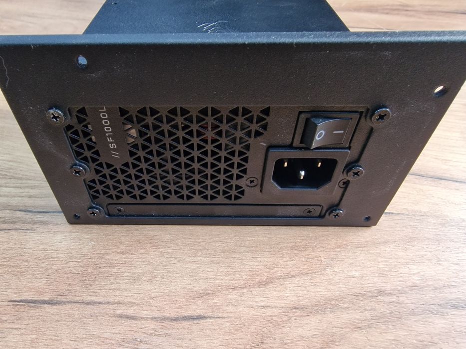 Модульний БЖ Corsair SF1000L 1000W Gold (SFX-L) з підтримкою PCIe 5.0