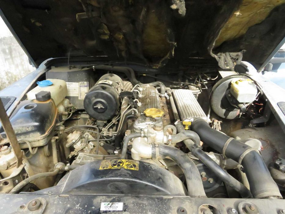LAND ROVER DEFENDER Station Wagon 2.5 TDI 4X4 de 1994 - Peças Usadas