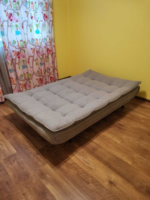 Сдам 2к.кв-ру.ЖК Парковые озера, Воскресенская ул.12г,  Генератор.