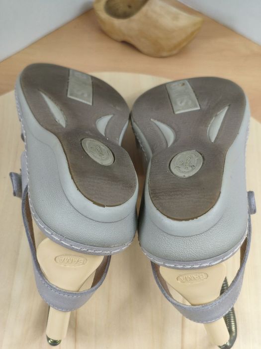 Sandały r. 39 Suave Ivory damskie skórzane do szerokiej stopy na rzep