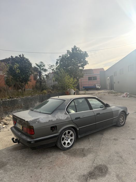 Bmw e34 525i livrete