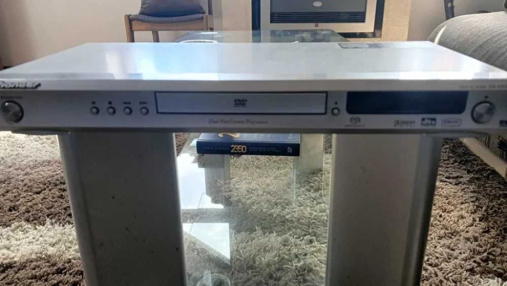 Odtwarzacz DVD Pionieer
