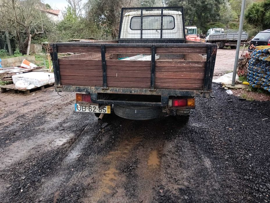 Carrinha Nissan Cabstar