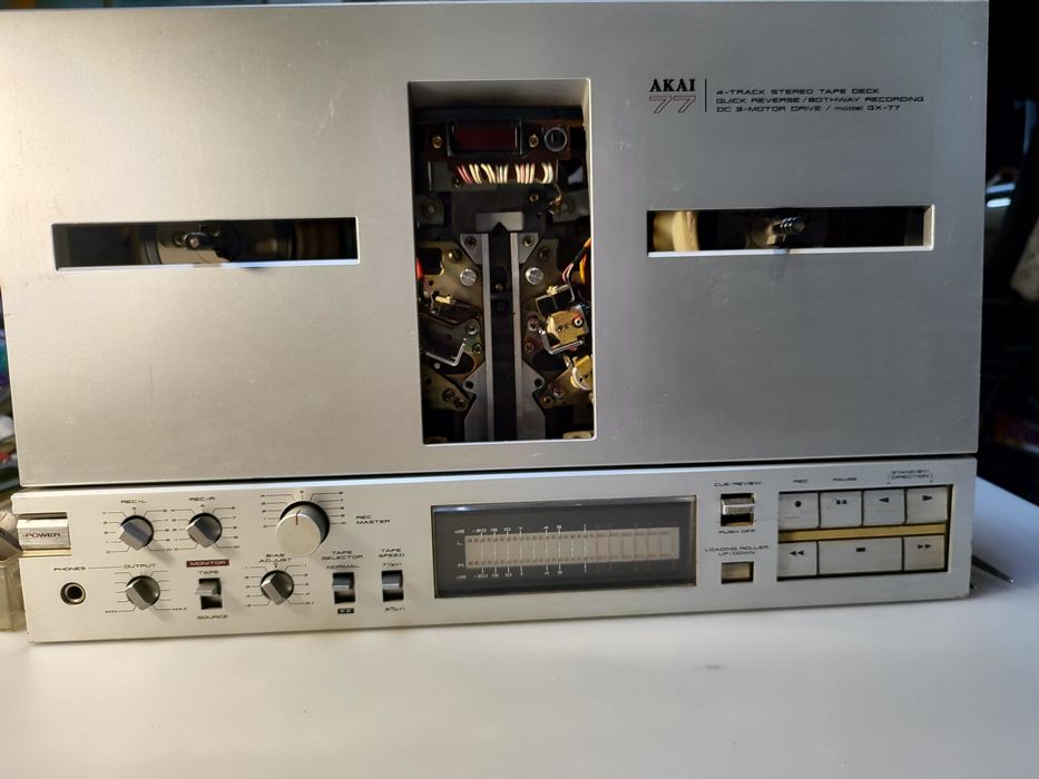 Катушечный магнитофон AKAI GX77 под восстановление или разборку.