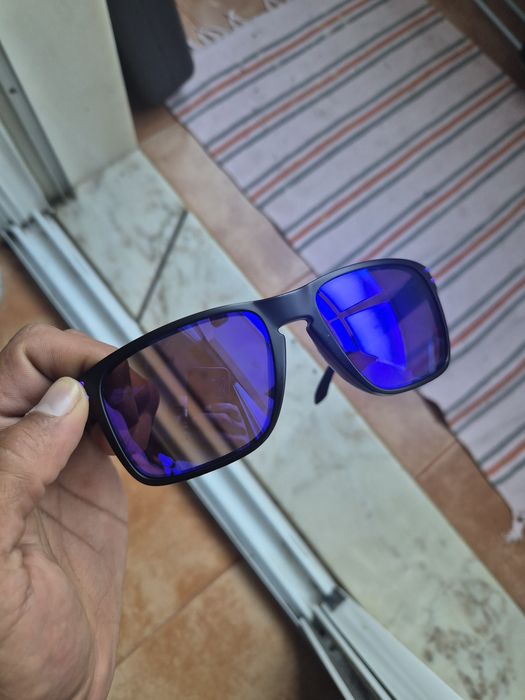 Oculos Oakley pouco usado