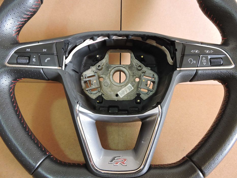 Volante SEAT Leon  FR