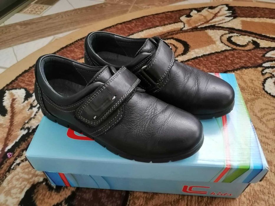 Взуття 32 розмір