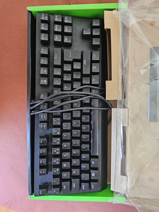 Teclado Gaming RAZER Blackwidow V3 Tenkeyless (Yellow Switches)