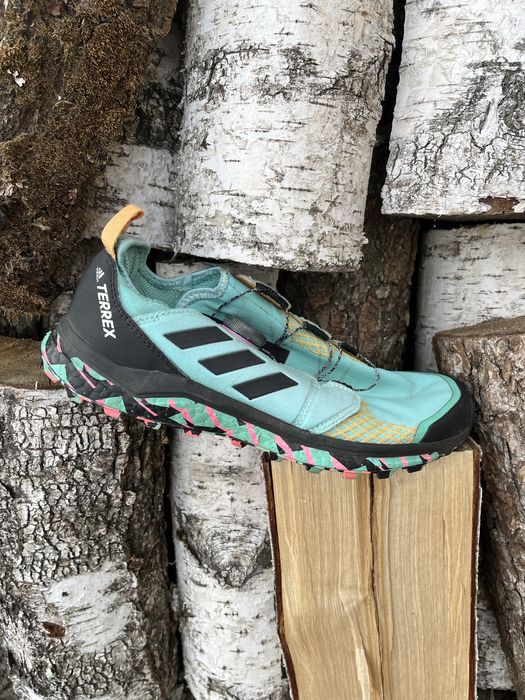 Кросівки Adidas tirex нові