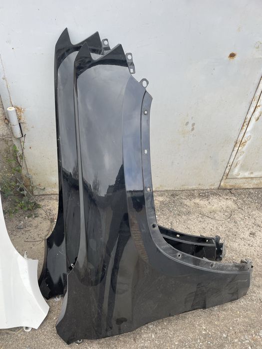 Крило Jeep Grand Cherokee гранд черокі