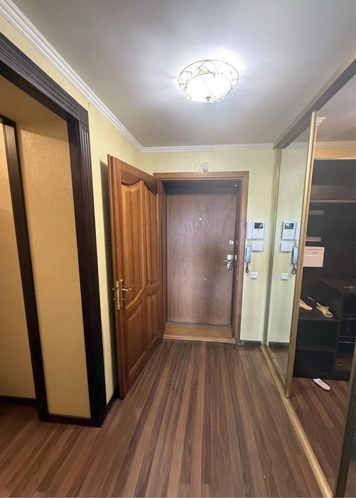 Продаж 2 кім. квартирі в Центрі міста 64м2 вул. Стрітенська