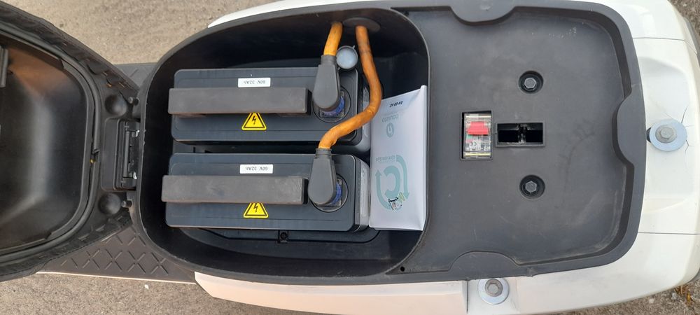 Moto eletrica matriculada