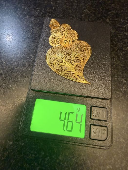 Coração em filigrana - em ouro  - 5cm