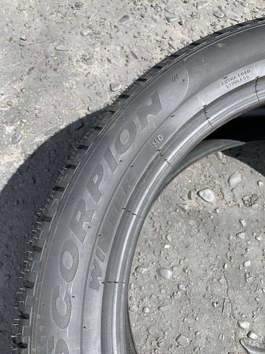 Шини нові 285/45 R22 пара Pirelli зима нові