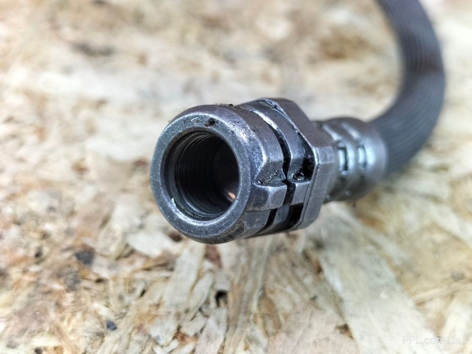 VW ID.4 2020- Шланг тормозной задний левый