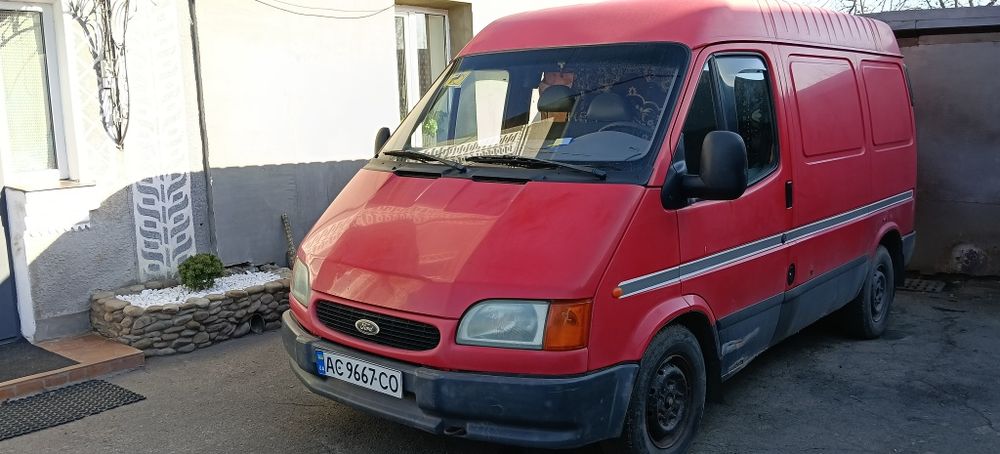 Форд Транзит 2.5дизель 1998р.в. Ford transit