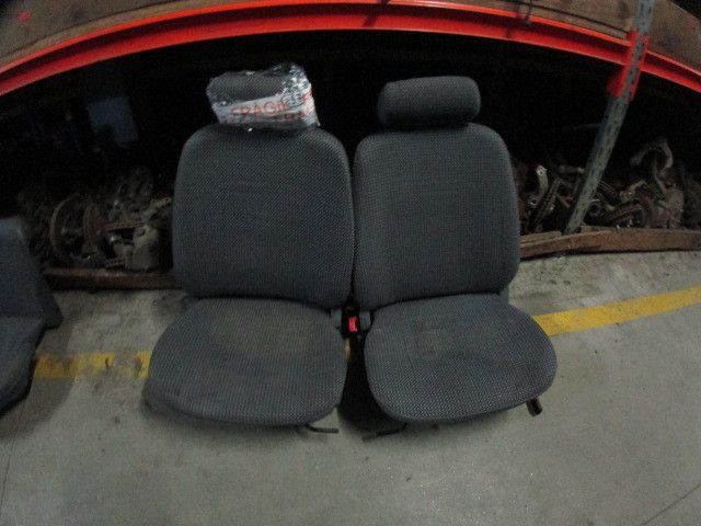 Conjunto de bancos PEUGEOT 106 II (1A_, 1C_)