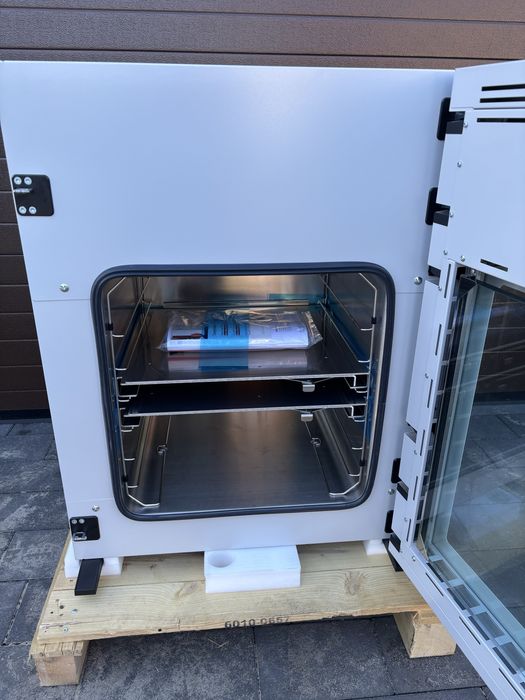 Suszarka próżniowa Binder VD 115