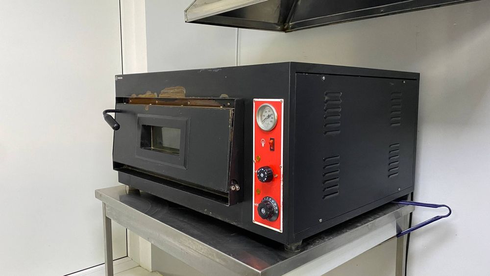 Піца піч хуракан