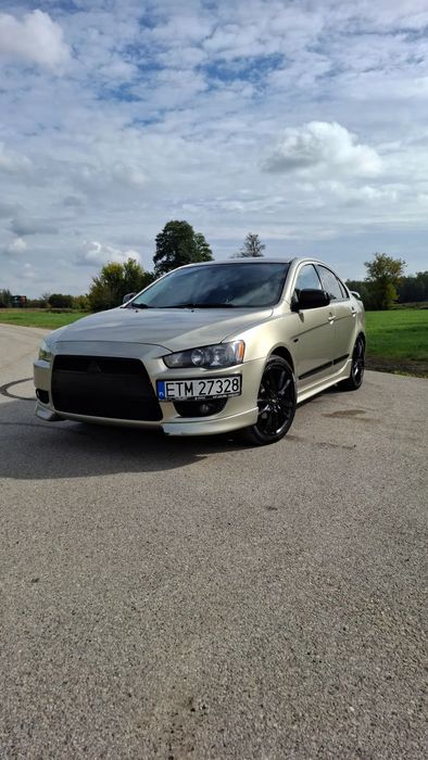 Mitsubishi Lancer