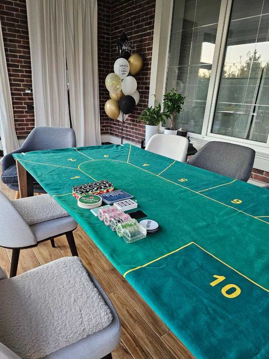 Покер проведення гри на івентах, дилер, круп'є, навчання