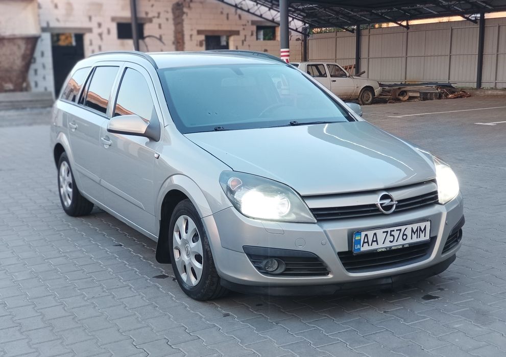 Opel Astra H 2006рік 1.6газ-бензин