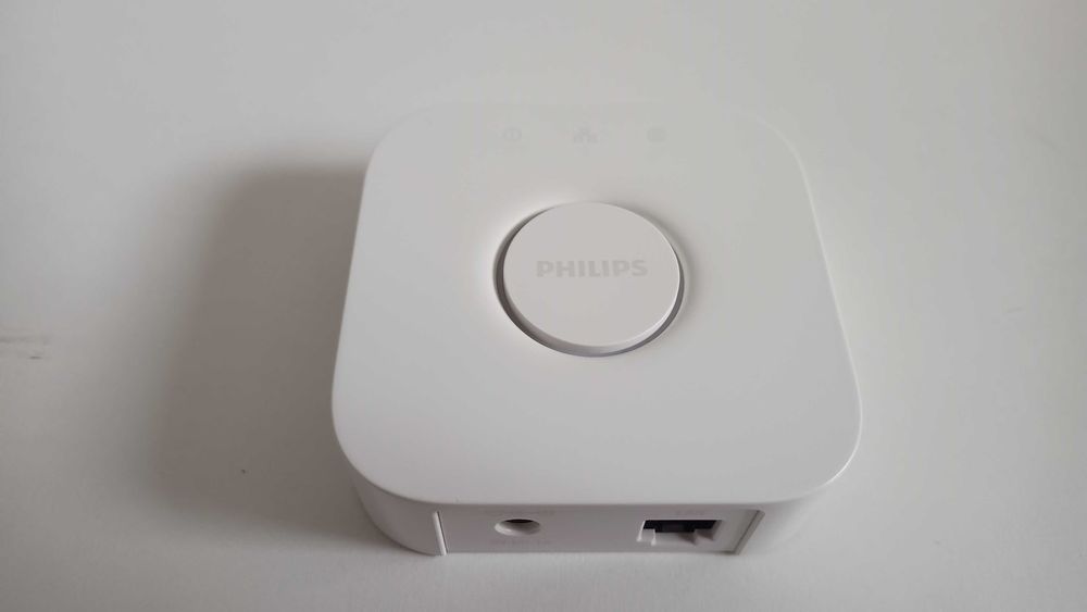 Mostek Philips Hue Bridge